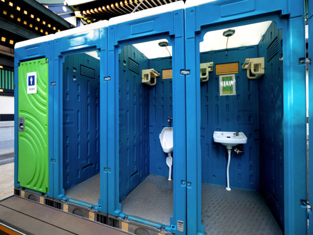 Best Porta potty delivery and setup  in Cool Valley, MO